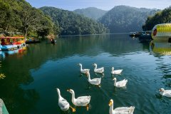 bhimtal Lake - Emerald trail